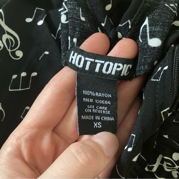 Hot Topic Musical Notes Dress - Picture 6 of 6